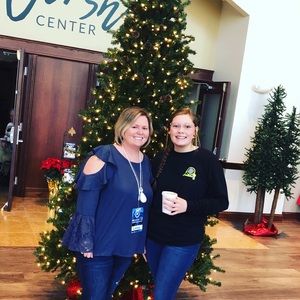 Meet your Posher, Loree